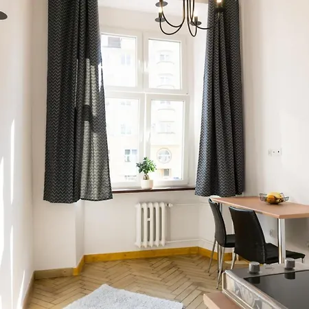 Klimatyczny Apartament Z Antresola Wrocław